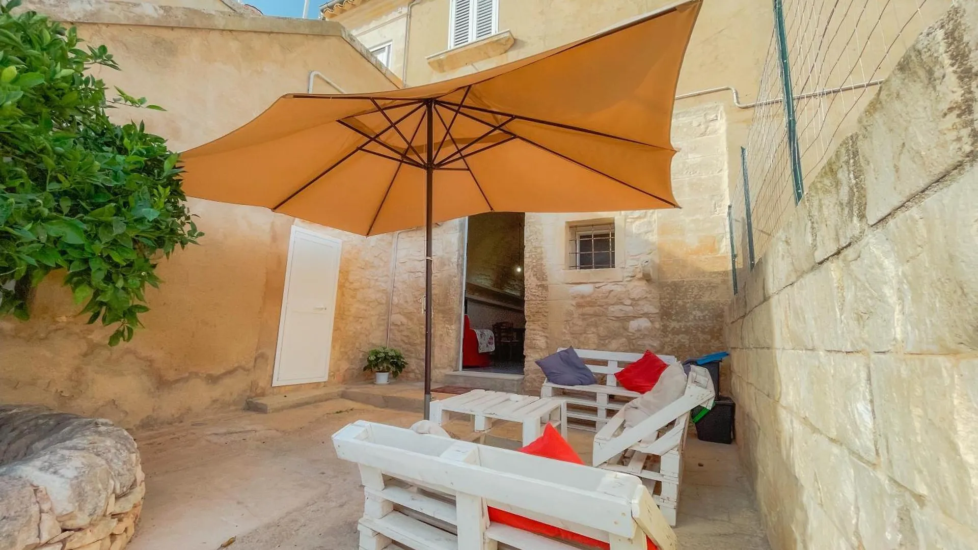 Al Casale - Private Pool Villa Ragusa 0*,